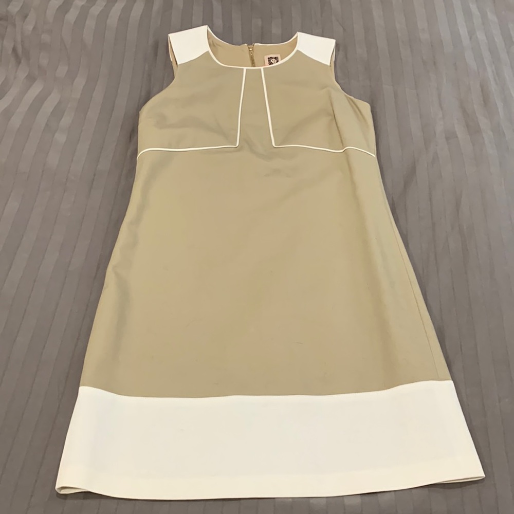 Sleeveless dress Size 4
